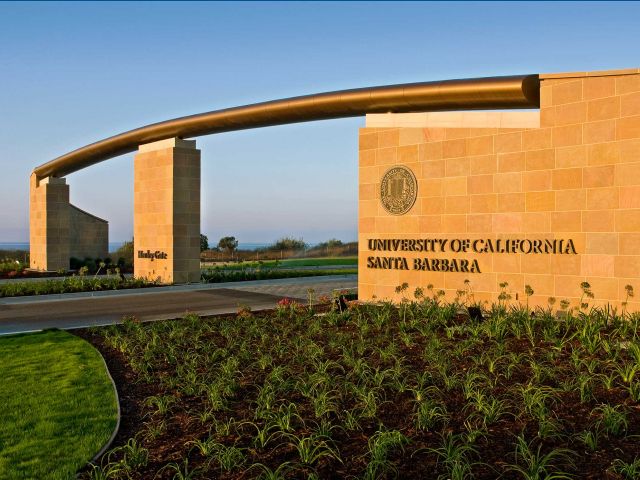 Henley Gate. Credit: Tony Mastres